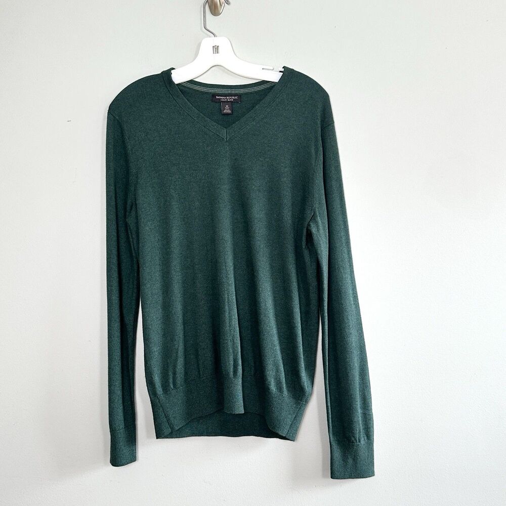 Banana Republic Sweater Medium Green Silk Cotton Cashmere Minimalist Old Money